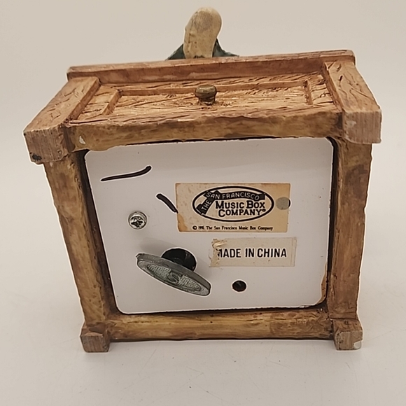 Vintage 1995 San Francisco Music Box. Plays Tune "Thats What Friends Are For" - Picture 5 of 8